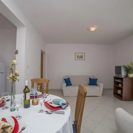 Guest house Klaric 1275